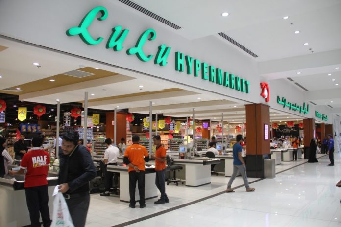 LuLu Hypermarkets introduces reusable and paper bags at Saudi