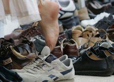 Mosque shoe thief convicted - Arabian Business