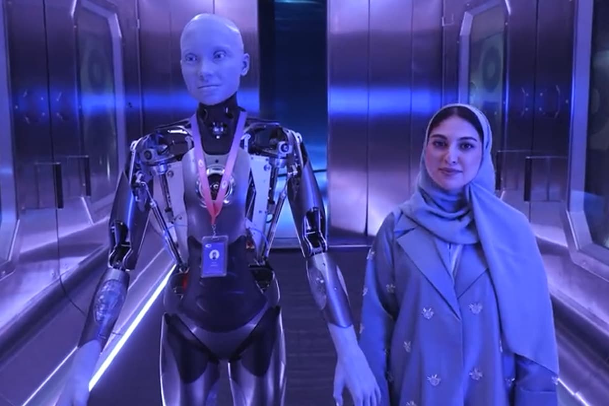 AI-powered humanoid robot 'Ameca' joins of the Future - Arabian Business