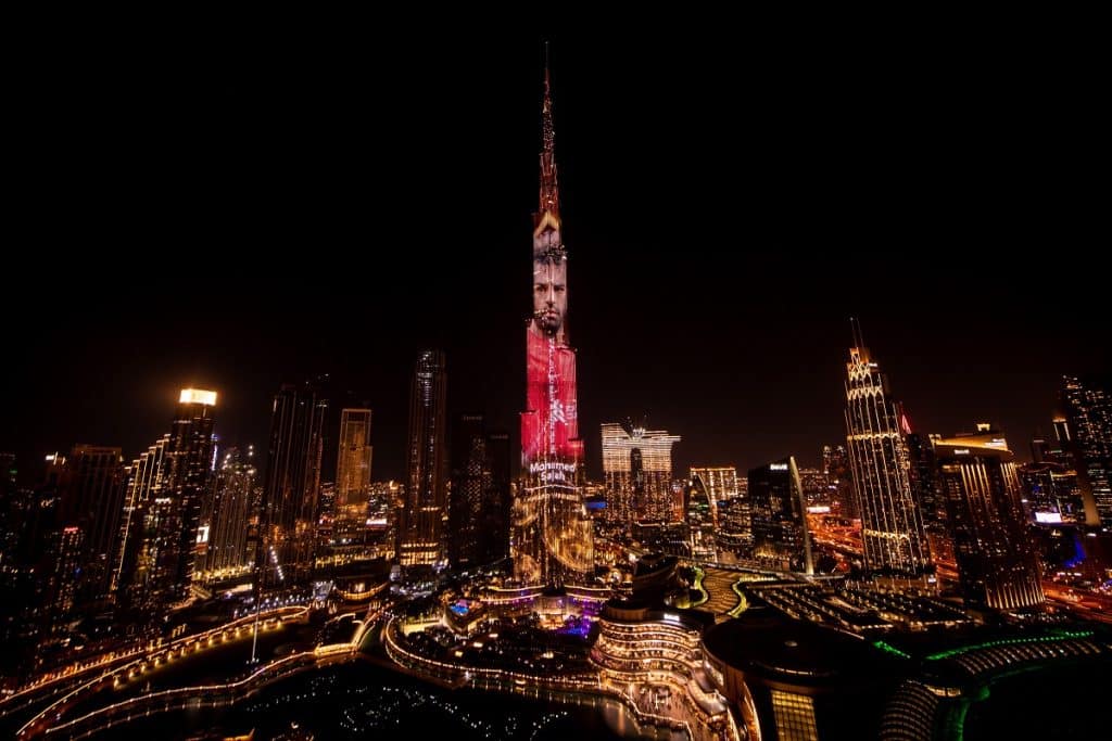The sports Sector of Dubai add $2.5bn to its economy.