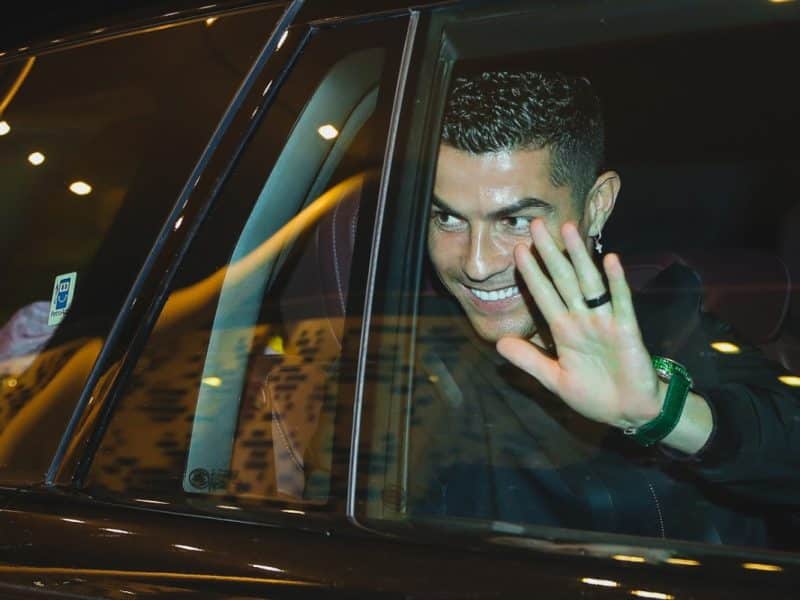 Cristiano Ronaldo lands in Saudi Arabia, greeted by Al Nassr officials and fans