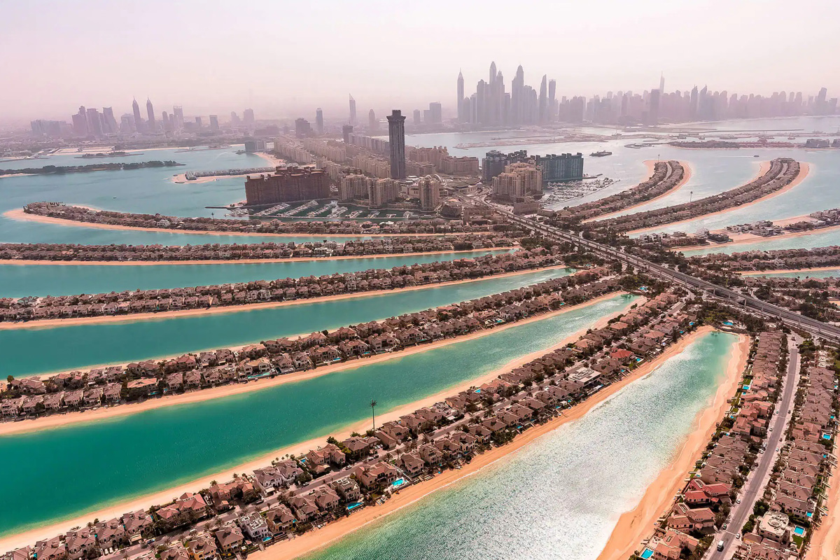 Dubai real estate palm jumeirah