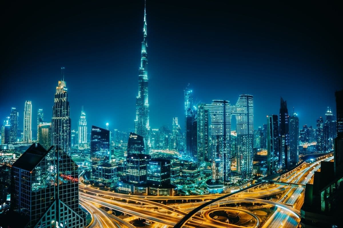 Dubai doubles down on AI with sweeping new blueprint, lauded by professionals as bold vision for future tech hub - Arabian Business: Latest News on the Middle East, Real Estate, Finance, and