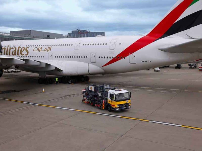 Emirates begins London flight operations with sustainable aviation fuel