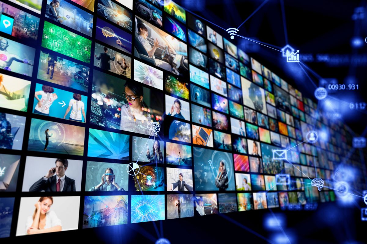 Entertainment industry - Latest News, Views, Reviews, Updates, Photos