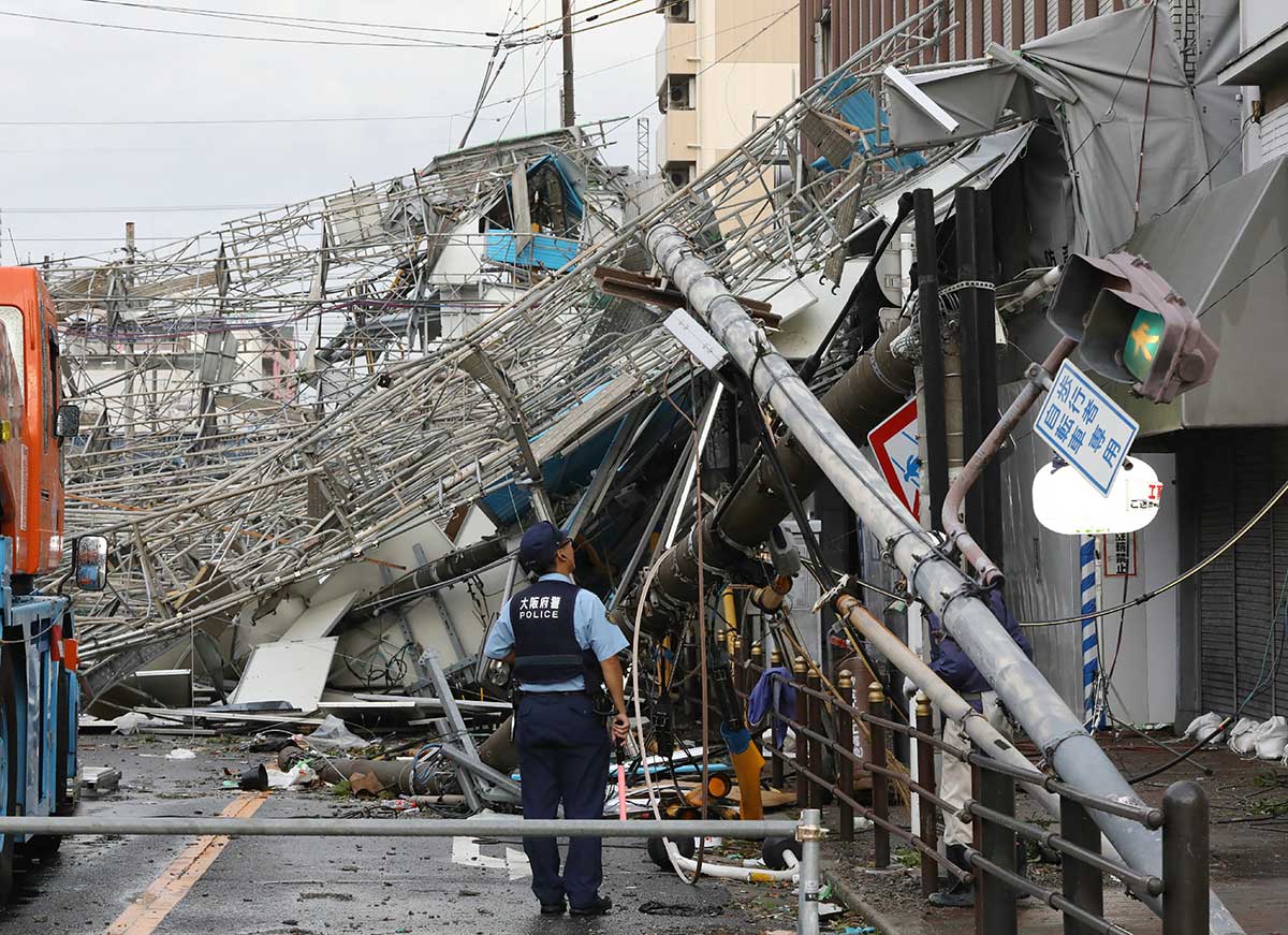 In pictures Strongest typhoon Jebi hits Japan Arabianbusiness