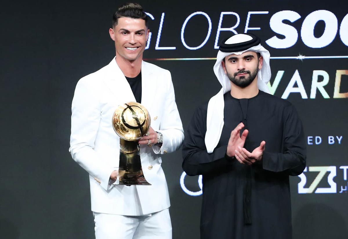 Uae Awards Gold Card Residency Visa To Cristiano Ronaldo