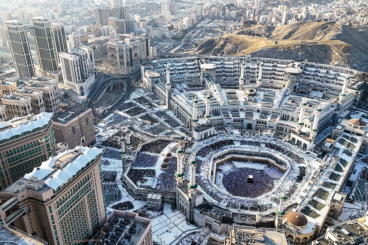 Saudi Arabia accommodation restrictions in Makkah during the Hajj season 2025