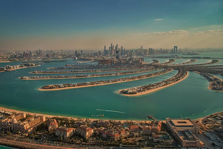 UAE luxury real estate market Dubai