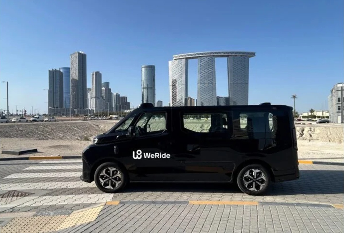 Abu Dhabi robotaxi weride