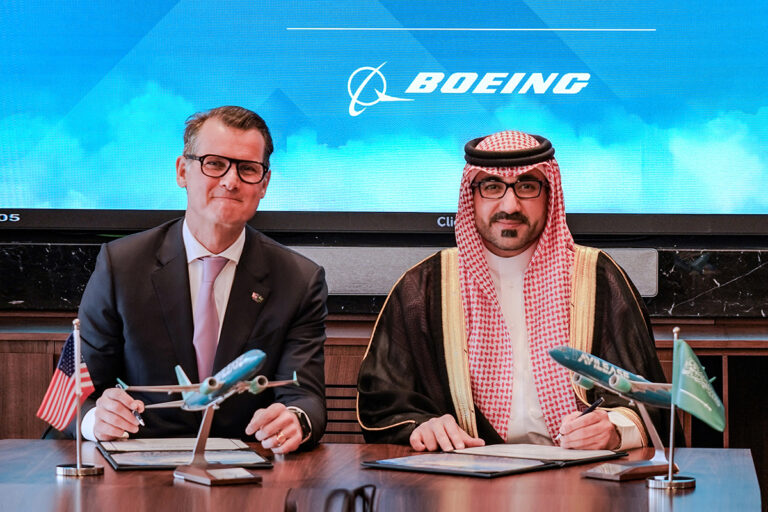 AviLease–Boeing aircraft order announcement