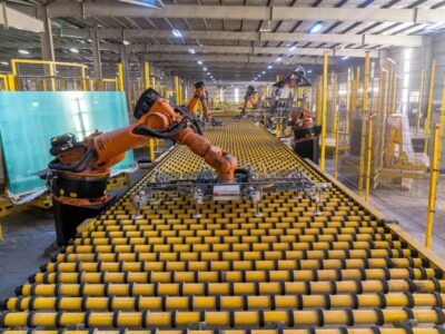 Dubai glass manufacturing