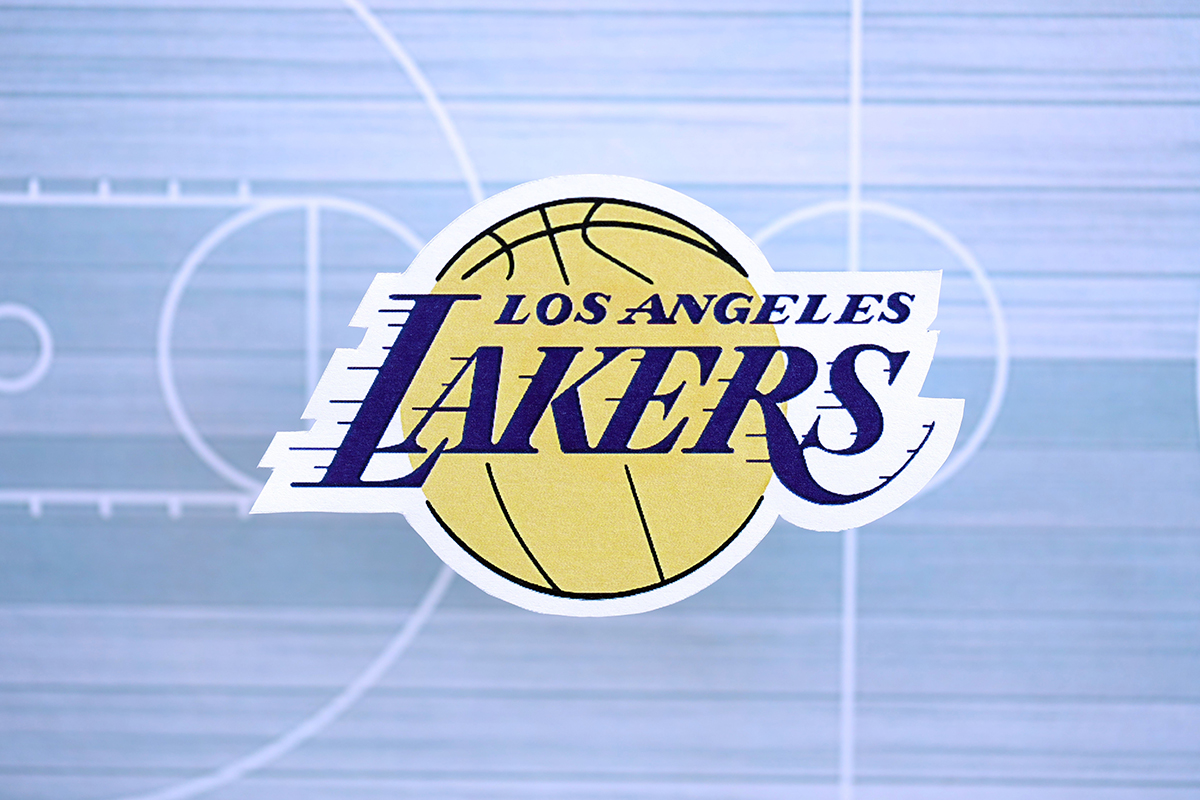 Mark Walter to Acquire LA Lakers