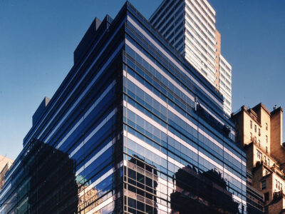 Saudi’s PIF Targets Manhattan Tower