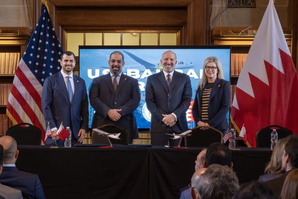 Boeing_Gulf_Air_Signing