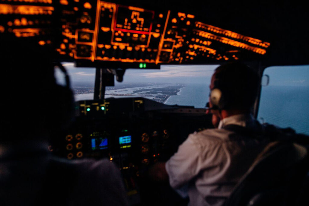 Pilot Cockpit Microsone