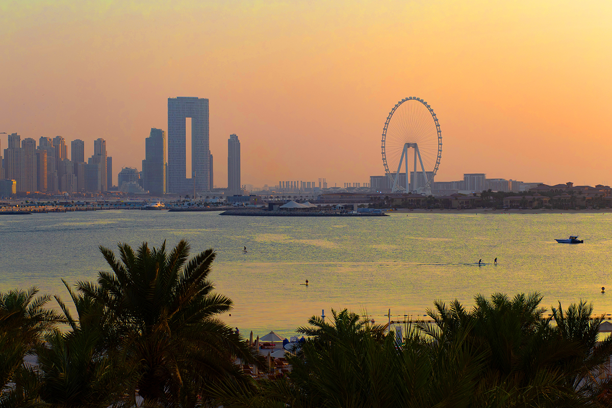 BlueWaters lead the sale of apartments in Dubai at AED 3.8mn as Villas Anchor Sururban wanted