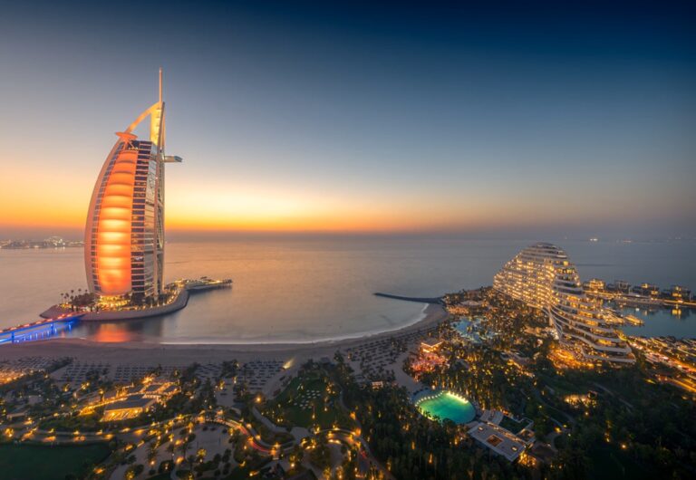 Dubai hotels tourism economy