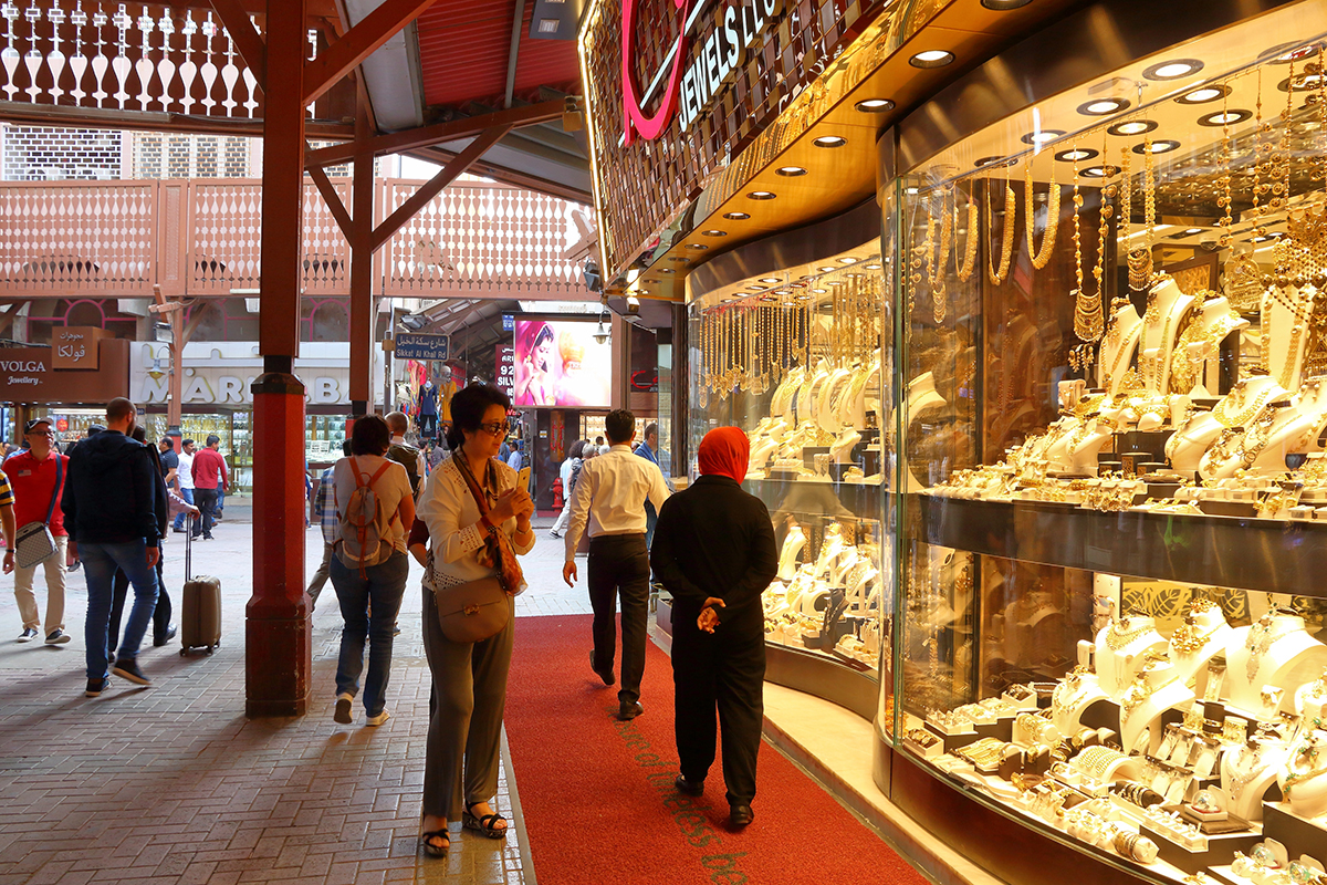 UAE leads a clean gold market struggle