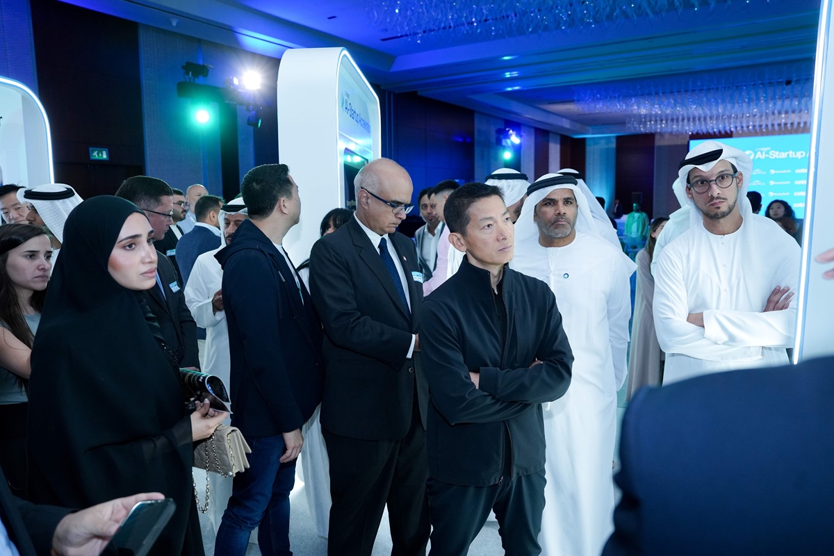 Photeing introduces A-Startup accelerator in Abu Dhabi with 10 groups around the world
