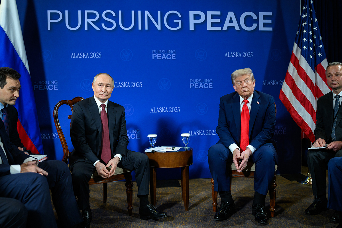 Russian President Vladimir Putin and US President Donald Trump - NATO-style security