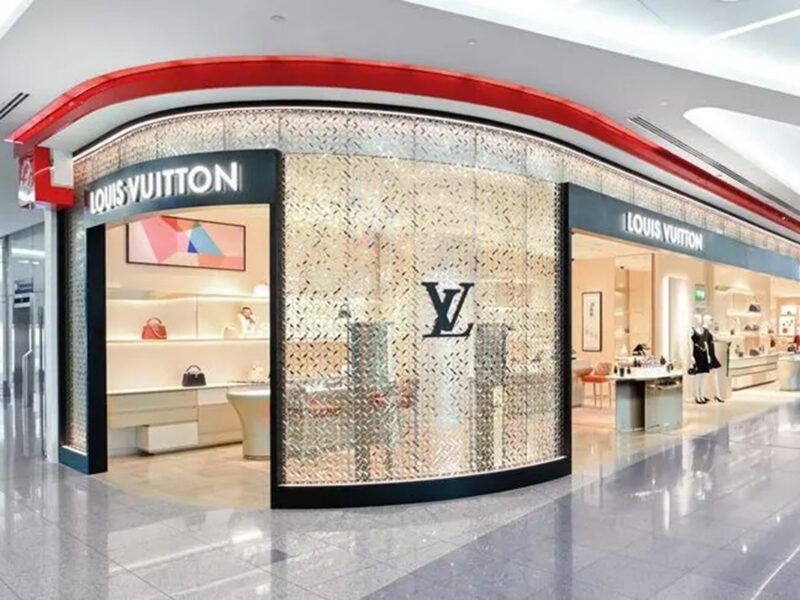 Louis Vuitton Dubai airport DXB