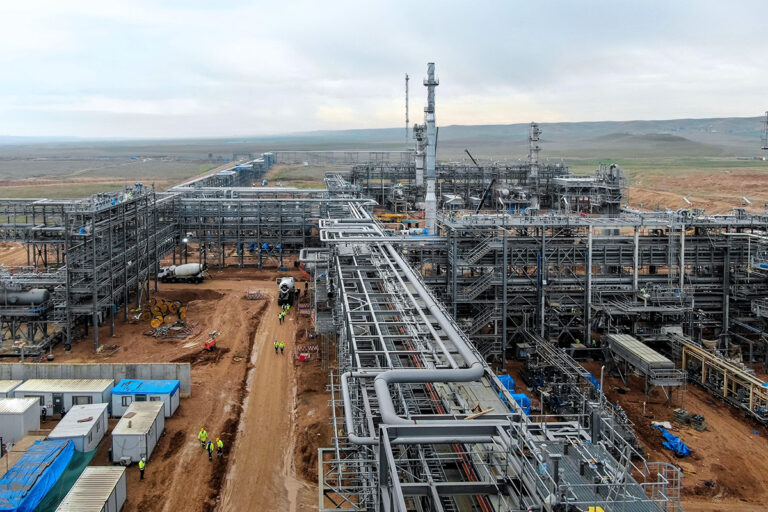 Dana Gas Starts KM250 Gas Sales