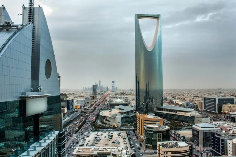 Saudi Arabia opens real estate ownership to non-Saudis under new law