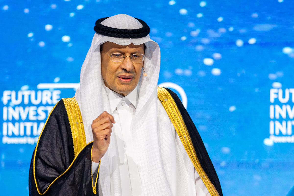 Saudi Arabia to Boost Renewables and Carbon Market for Economic Growth