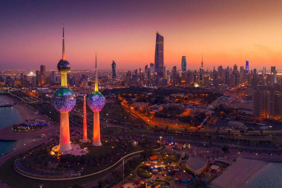 Kuwait Streamlines Expat Visa Processes with Digital Services