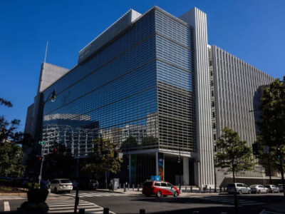 UAE economy forecast