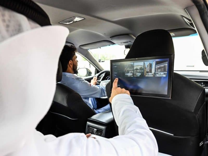dubai taxi screen