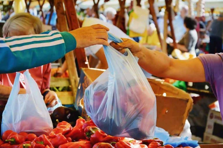 Dubai single-use plastic ban