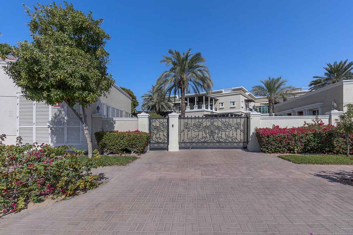 Emirates Hills Dubai