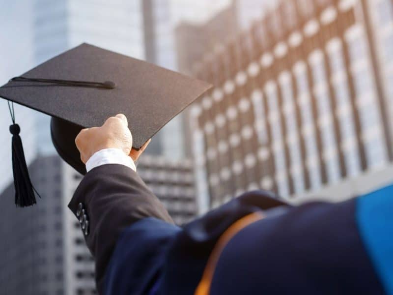 UAE universities university higher education cost