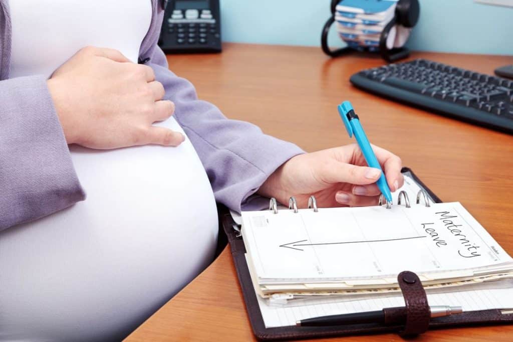 uae maternity pregnancy work
