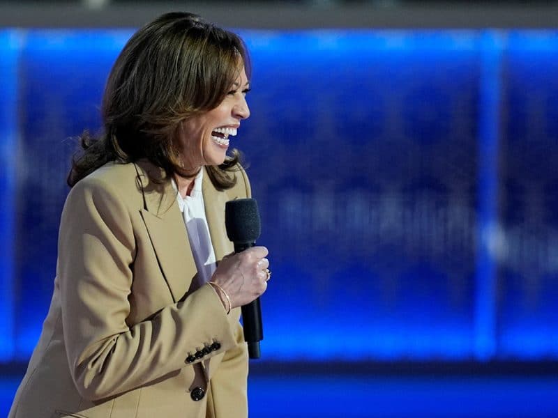 Harris Calls Trump 'Unserious' But Warns of Consequences of Reelection