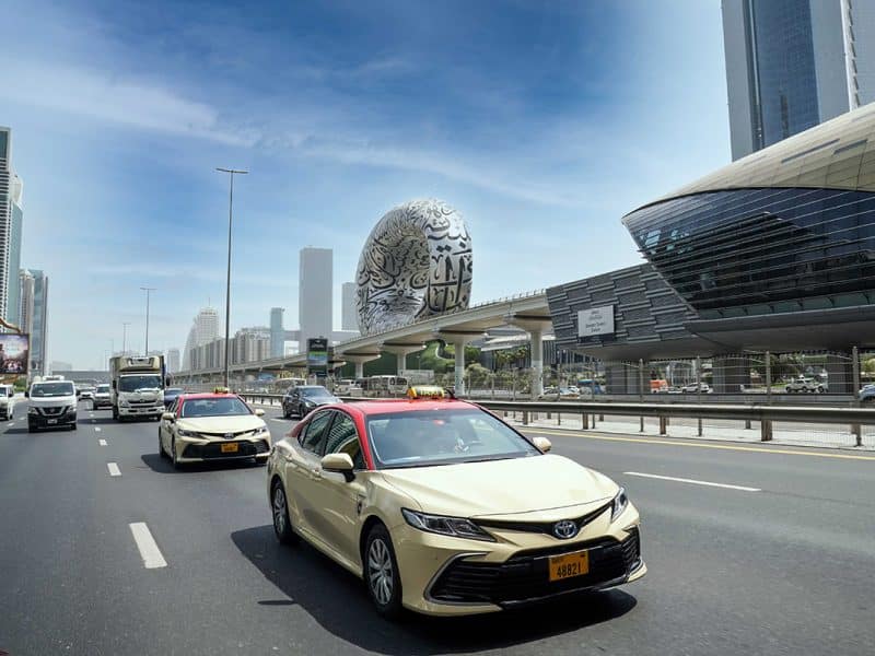 Dubai Taxi Company Secures 300 New Plates, Plans 25% for Electric Taxis