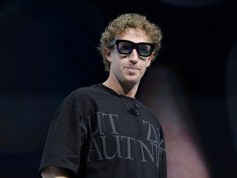 Mark Zuckerberg's cringe Latin t-shirt slogan