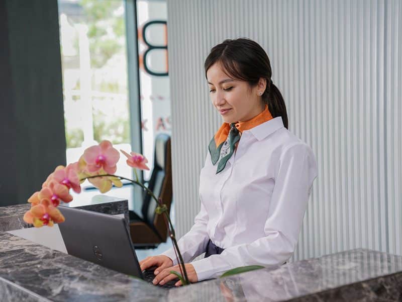 Farnek Hospitality service