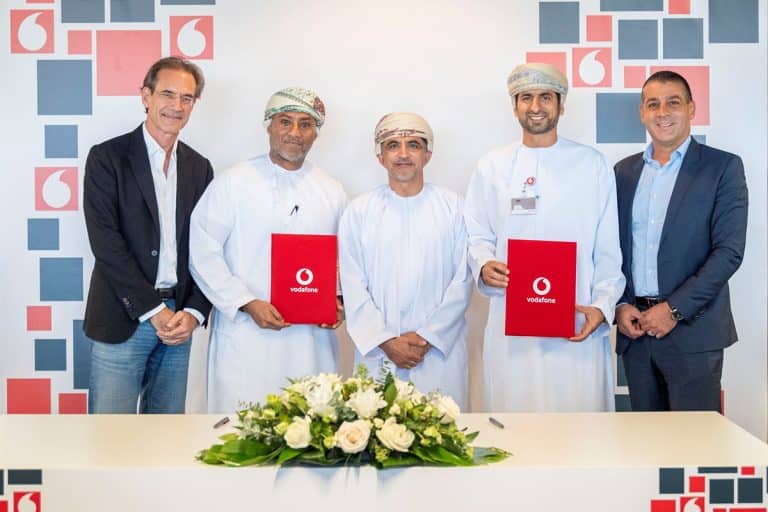 FRiENDi Mobile Partners with Vodafone Oman