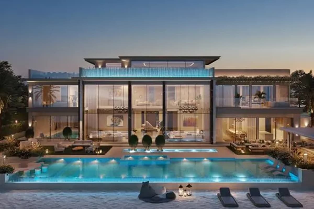 Dubai real estate Searenity Palm Jumeirah Villa AHS Properties