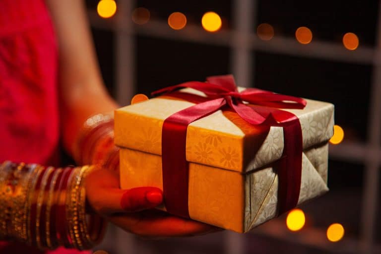 UAE Cross-Border Gifting