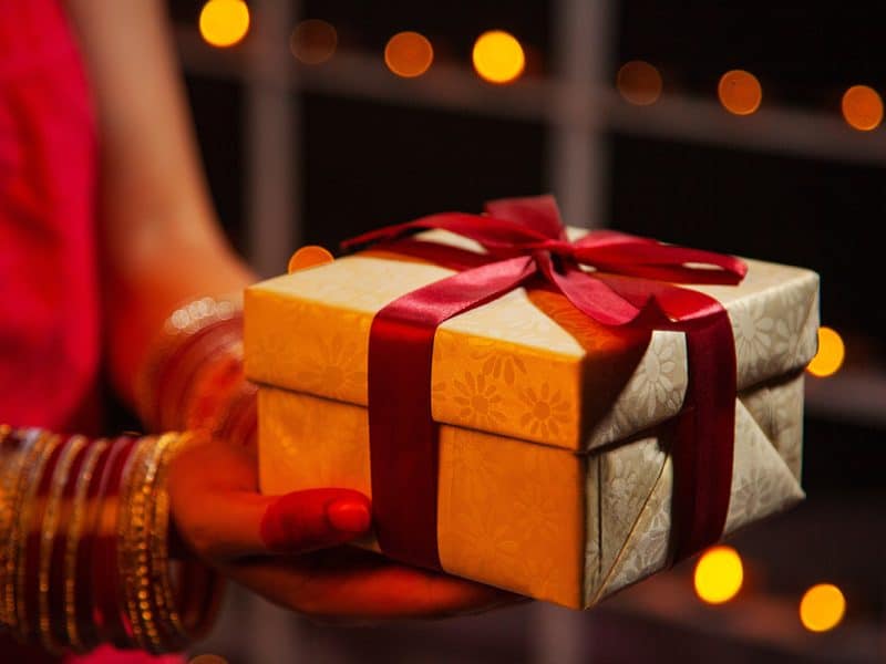 UAE Cross-Border Gifting