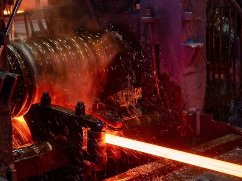 Decarbonising steel and cement industry