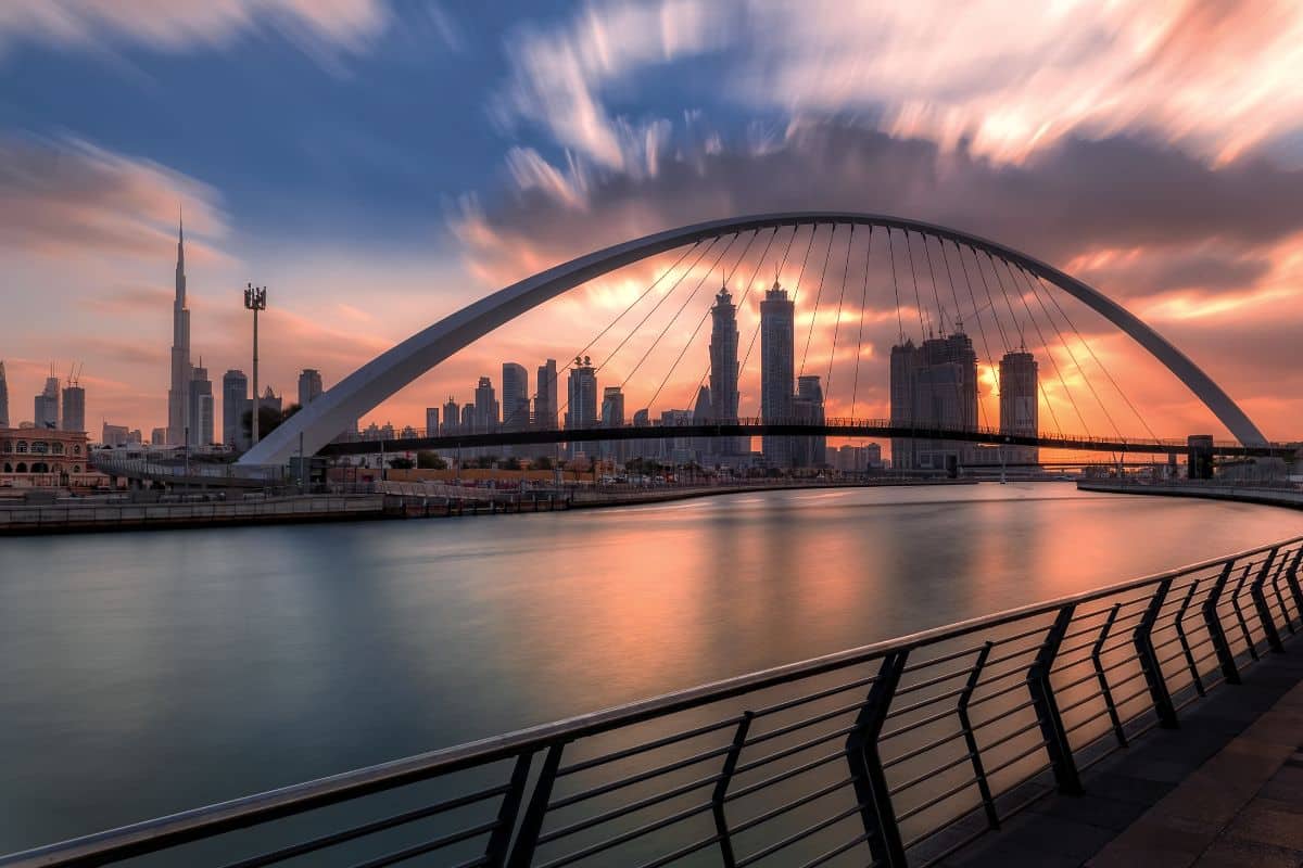 Dubai Real Estate Sales Surge 13% to $ 10.9bn in August as populations passes 4m