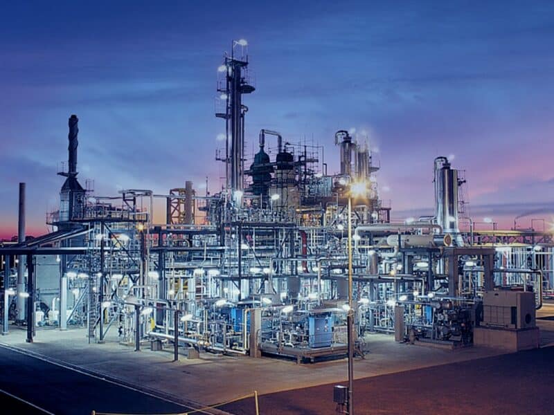 UAE methanol