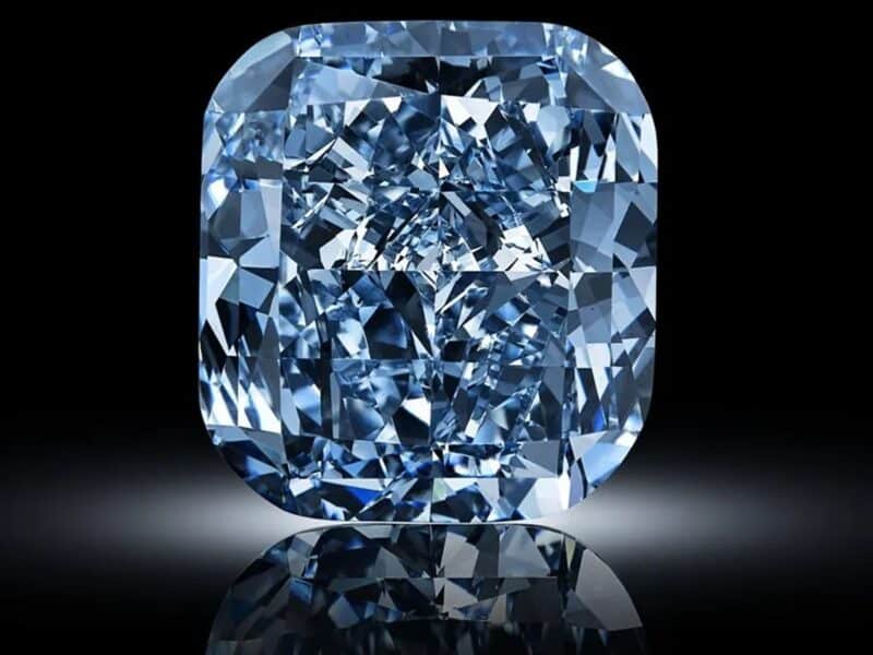 Abu Dhabi Sotheby's Diamond